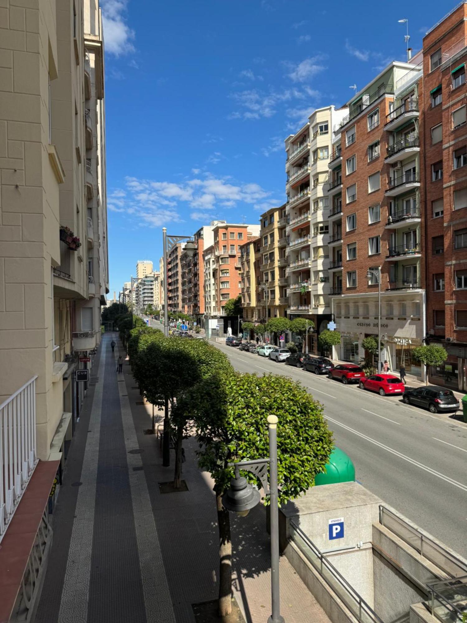 Апартаменты Logrono Centro A Estrenar Wifi Impecable Экстерьер фото